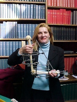 Dr. Anita Boecksteiner